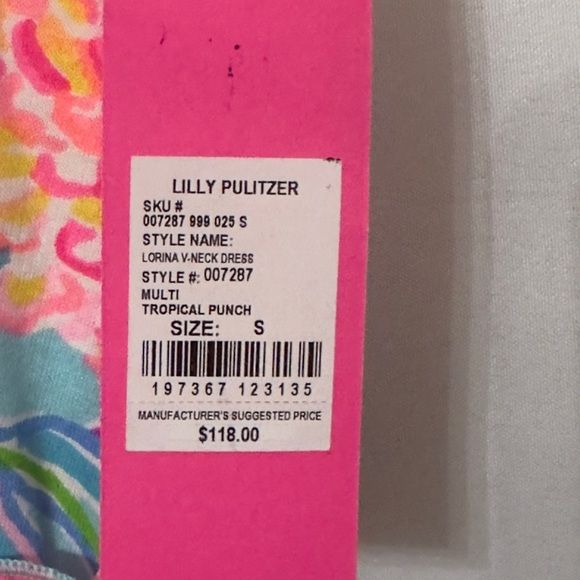 Lilly Pulitzer Tropical Punch V-Neck Note: it has a tear which is really easy to - Picture 2 of 3
